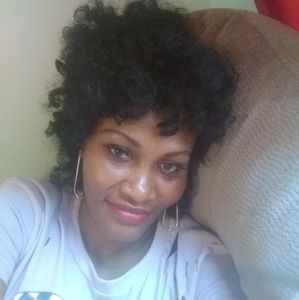 Meet your Posher, Carolyn